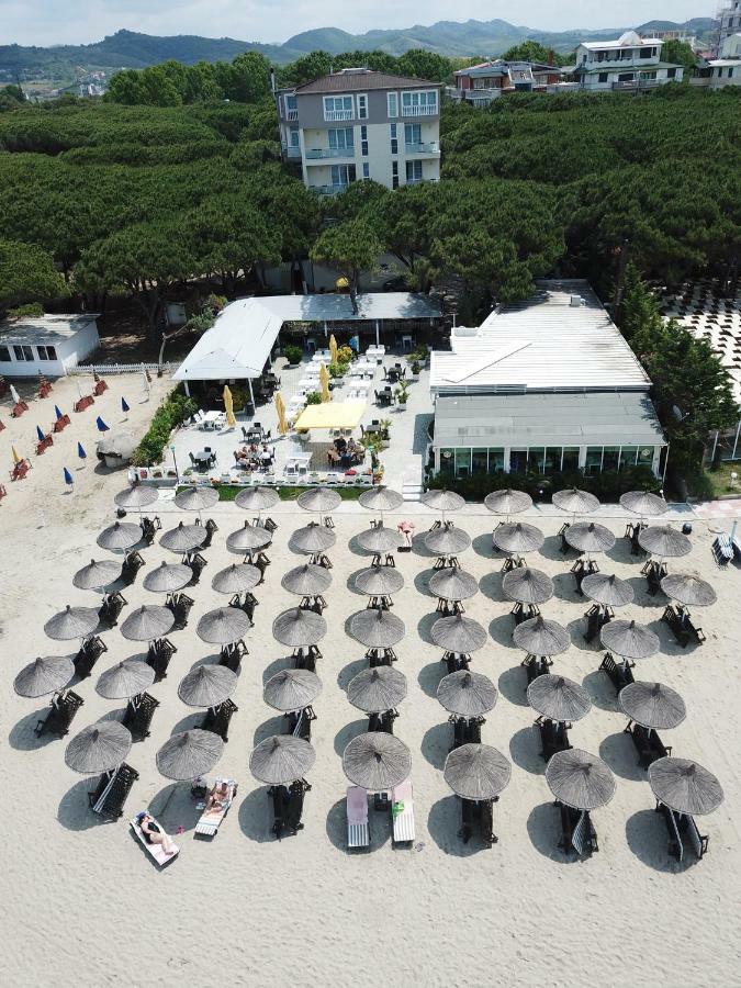 Hotel Monaco & Garden Голем Экстерьер фото